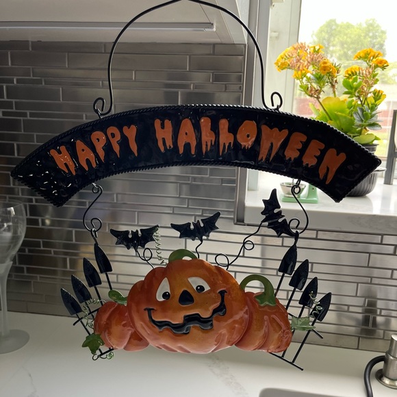 Metal happy Halloween hanging pumpkin decoration. - Picture 3 of 8